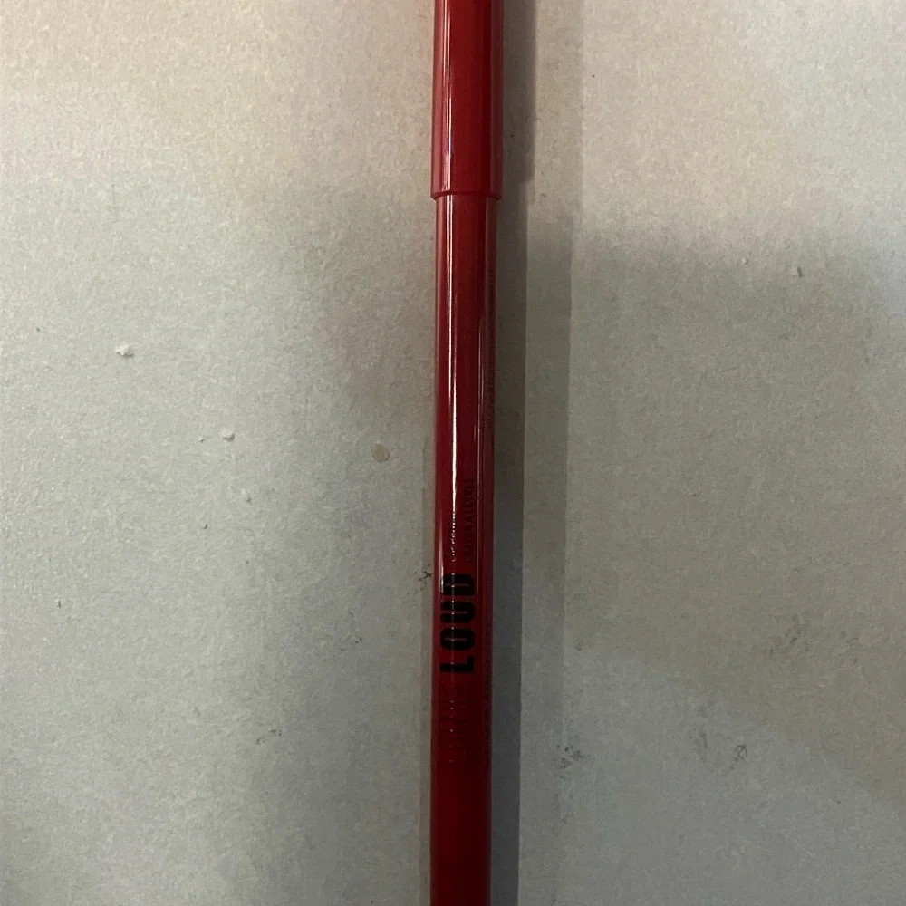 NYX Professional Makeup Line Loud Lip Liner, Longwear Matte Lip Pencil